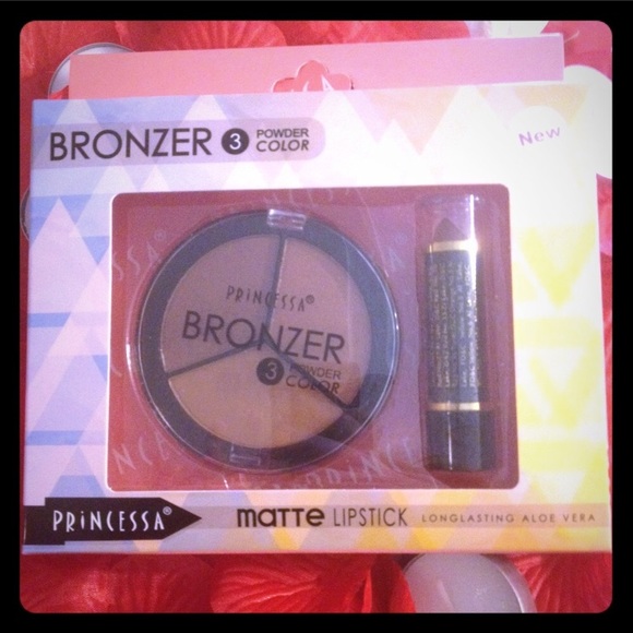 Bronzer+matte lipstick - Picture 6 of 6